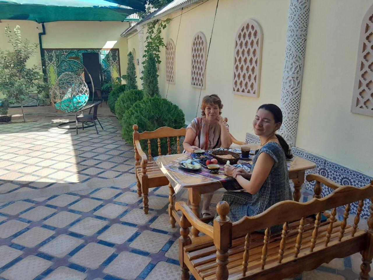 Turkistan Hotel Kogon Exteriér fotografie